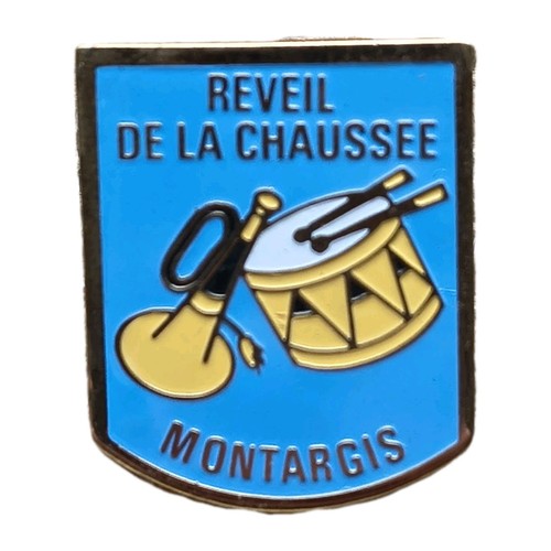 Vintage french enamel pin - vintage,