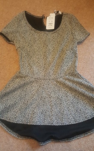 Haut peplum neuf - haut, avec