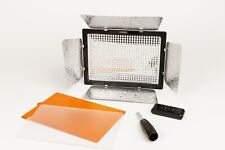 Kit Panneaux Led Yougnuo YN600L II et YN900 + 1 Diffuseur + Alims externes