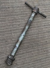 broche de roue AVant pour 125 PEUGEOT P55  année 50