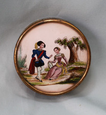 Boîte ronde ancienne en