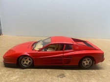 BURAGO FERRARI TESTAROSSA  1984 SANS BOITE 1/18 B7