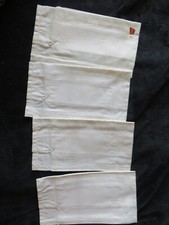 4 mouchoirs anciens blancs Homme TISSGAR