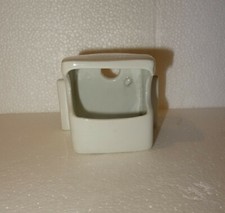 N°5 ANCIENNE MANGEOIRE POUR