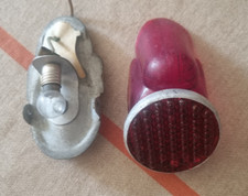 Feu rouge ar + catadioptre velo ancien rearred light + reflector old bike