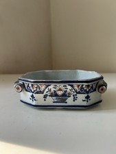 Ancienne petite jardinière en