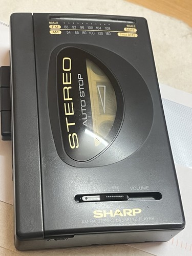 Sharp portable radio - sharp,