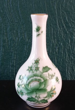vase miniature en porcelaine