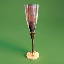 flûte à champagne gravée yvan en laiton et métal argenté