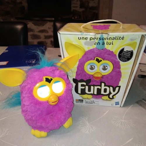 Furby tiger electronics - tiger,