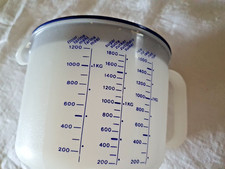 tupperware pichet gradué mesure transparent bleu bol batteur  2 litre 