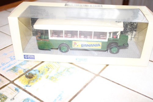 Bus trolley pub banania ech - trolley,