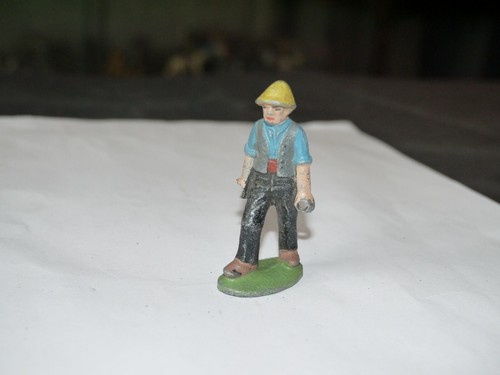 Figurine quiralu ferme - quiralu,