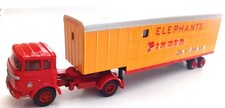 SAI 3995 - Semi-remorque Berliet TRK 10, Pinder Jean Richard éléphants HO (1:87)