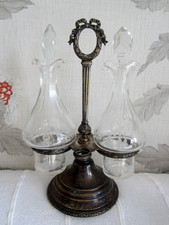 Huilier vinaigrier Ancien en métal Argenté 2 SUPERBES burettes en cristal gravé