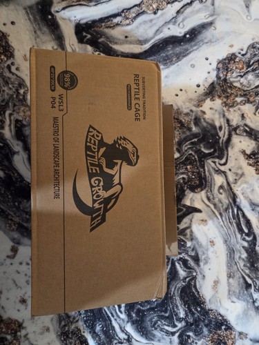 Reptile growth 16x10x8 - reptile,