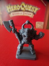 HERO QUEST / Figurine de jeu Heroquest / Guerrier Chaos Hache