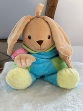Adorable lapin en peluche