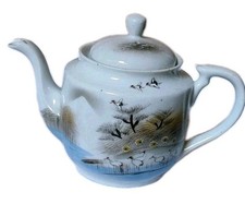 Théière En Porcelaine Japon Décor Oiseaux