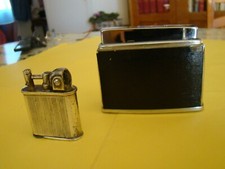 Lot de deux briquets 1) Lancel