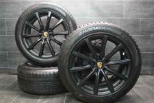 4x Porsche Macan Turbo GTS