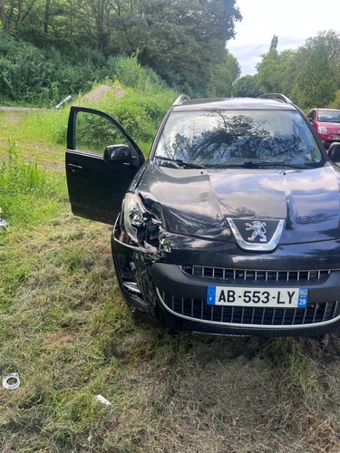 Pièces détachées auto - pièces,