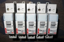 TELERUPTEUR 16A 220V