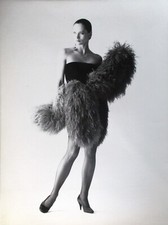 Pierre CARDIN Fashion week mode FEMME été 1989-Mini robe velour en boa de plumes
