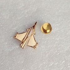 Pin's Lapel pin pins Avion de
