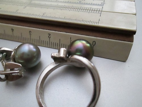 Perl grey ring - perl, with