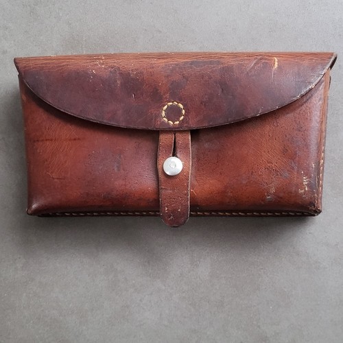 Ancienne cartouchiere cuir - en,