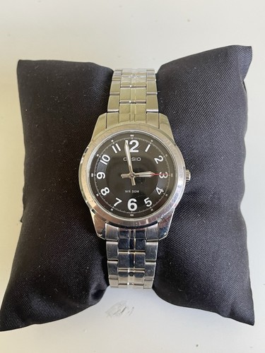 Montre casio quartz - montre,
