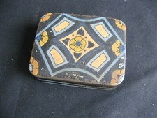 Belle boite en tôle émaillée art déco vers 1920/1930 signée Myrtyl ?