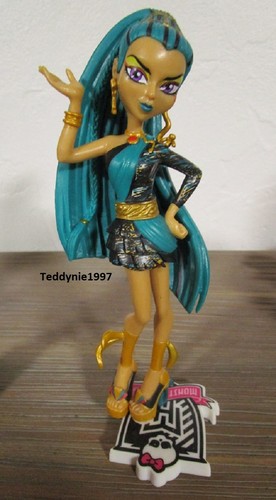 Figurine collection doll - collection,