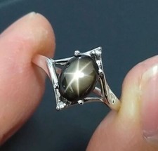 Bague saphir étoile noire