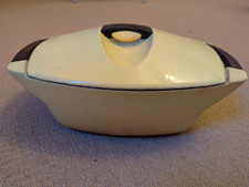 EXCEPTIONNEL:COCOTTE LE CREUSET"COQUELLE"PM DESIGN ORIGINAL 1958 RAYMOND LOEWY