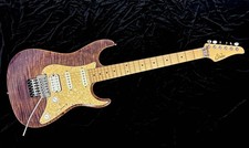 Suhr Pro Series S6 Trans Purple avec sac de concert USED