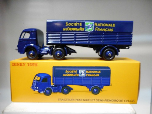 Camion bâché panhard - bâché, movic