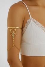 Bracelet Manche Scorpion En Or Jaune 18K Avec Diamants Et Chaîne