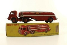 Dinky Toys F n° 32C camion PANHARD citerne ESSO en boite