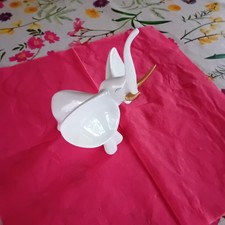 ANCIEN ELEPHANT EN PORCELAINE