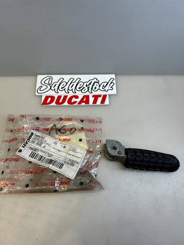 Repose pied droit ducati - 1,