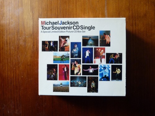 Michael jackson tour souvenir - michael,