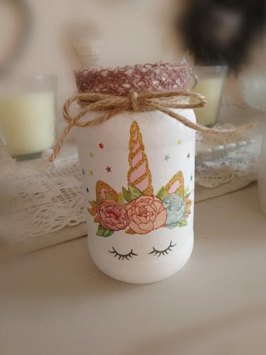 Découpage pot licorne