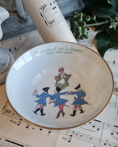 Ancienne dinette tasse - ancienne,