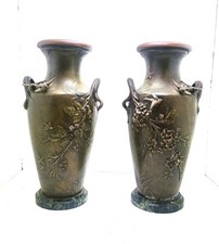 Lot deux vases et e - lot,