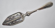 ANCIENNE CUILLERE A ABSINTHE