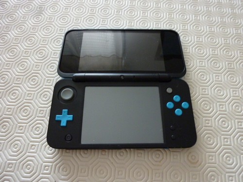 New 2ds vendue comme - 2ds, hs