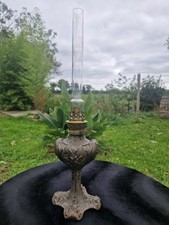 Superbe lampe à pétrole