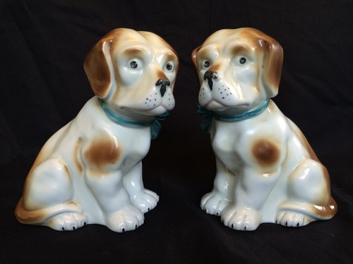 Paire chiens porcelaine - de,